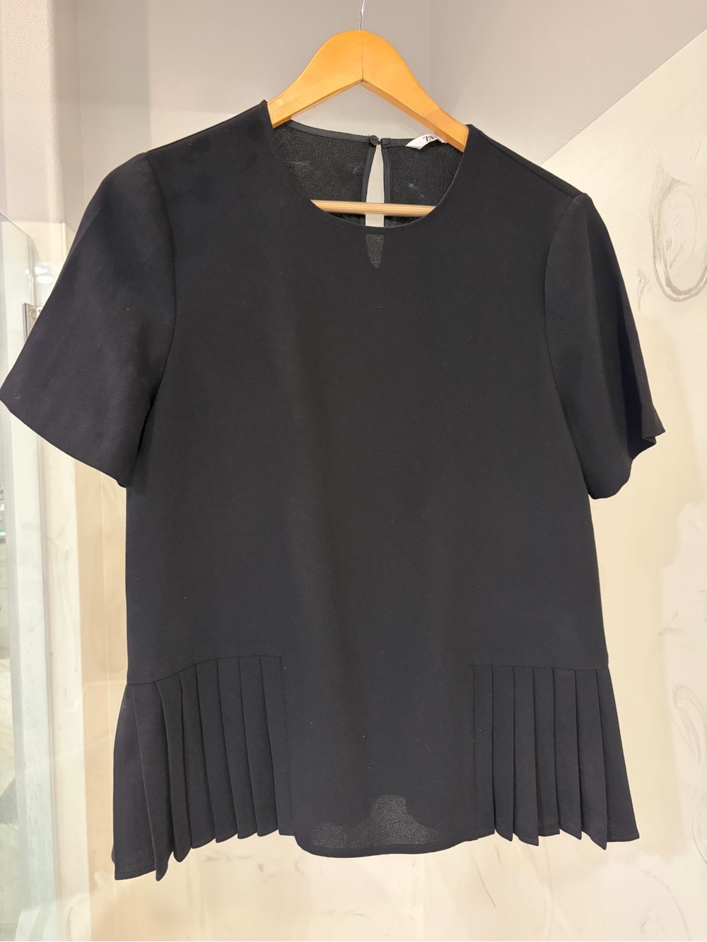 ZARA Black Pleated Hem Short Sleeve Blouse